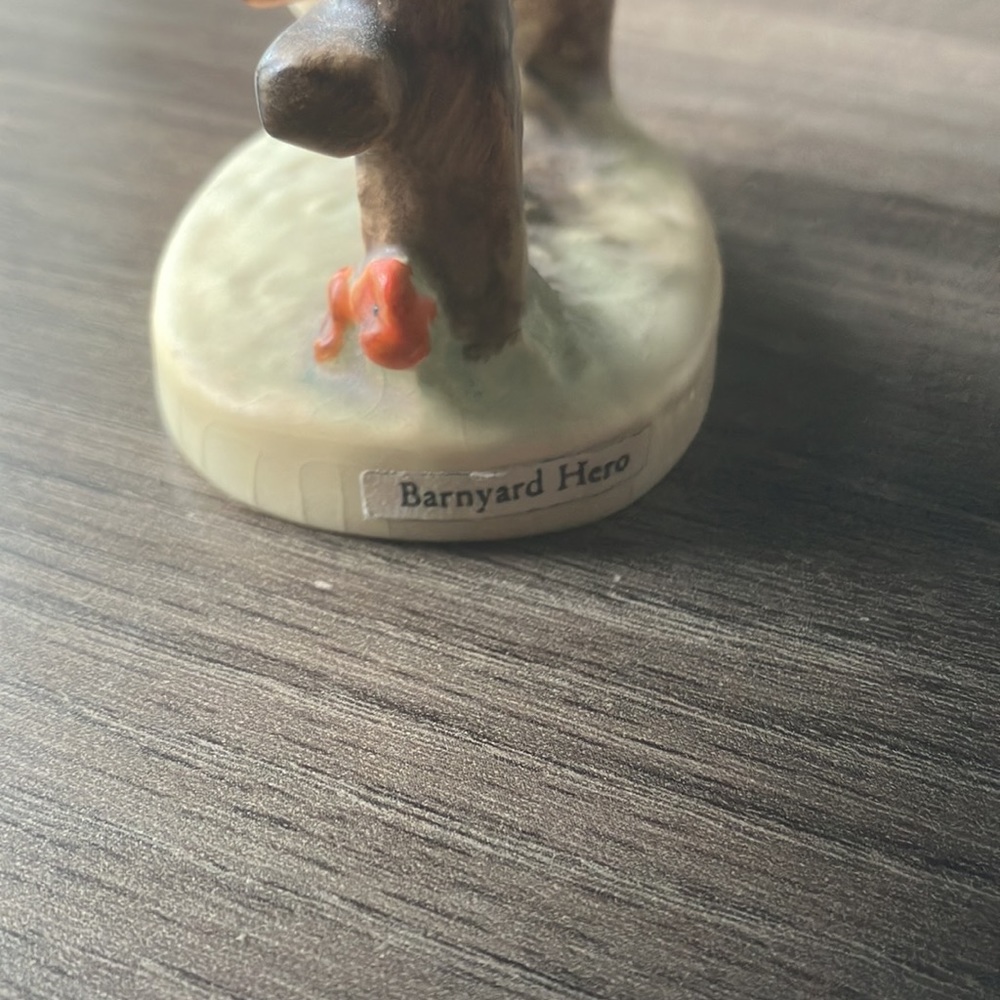 Goebel Hummel barnyard hero figurine - Picture 4 of 7